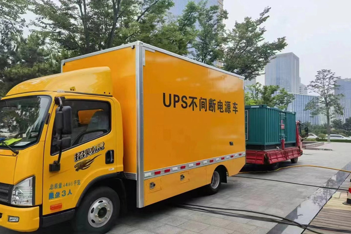 内乡发电机租赁施工现场