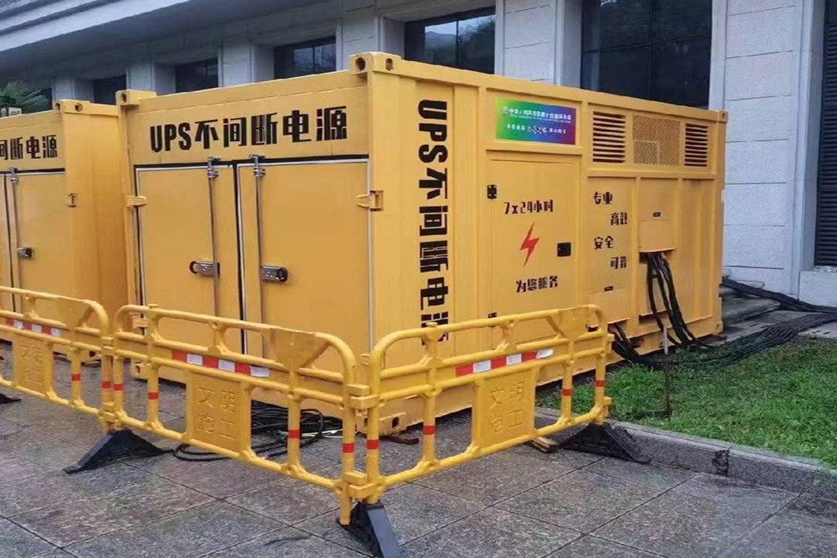 内乡发电机租赁施工现场